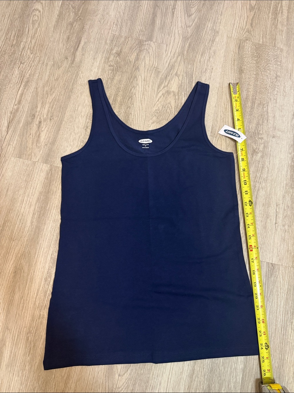 NWT: Old Navy Women's First Layer Navy Tank Top. Size Medium